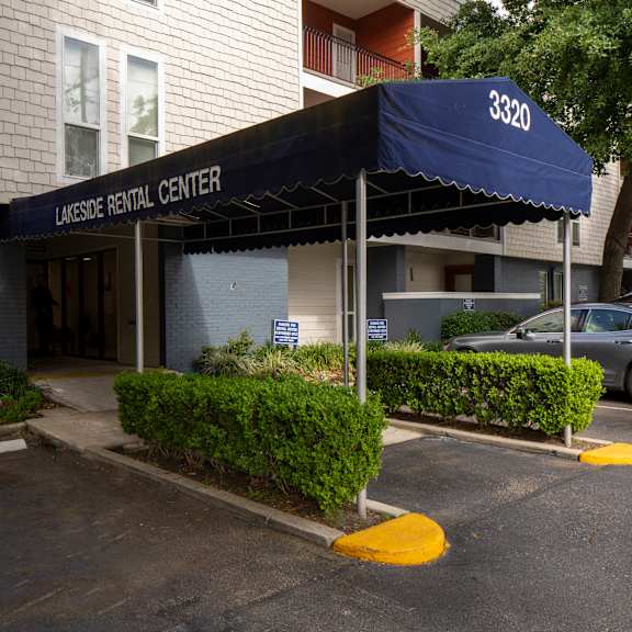 a rental center is located at 3320 preston place.