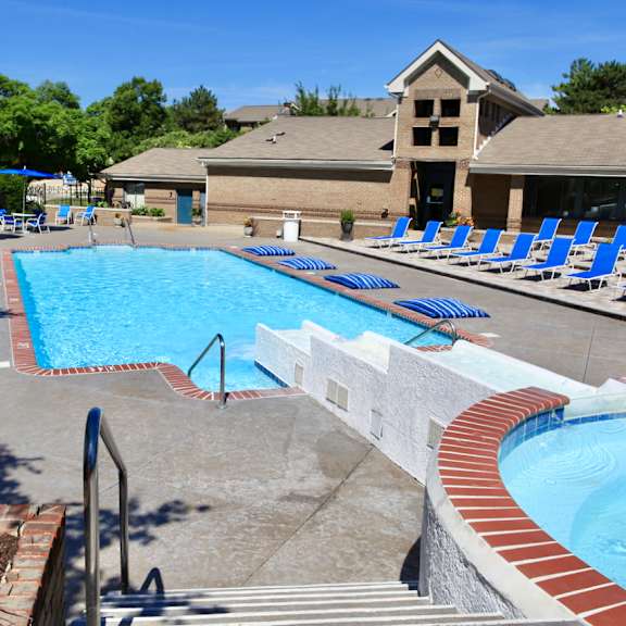lockefield gardens resort style pool