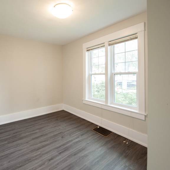 378 stradbrook duplex house rental