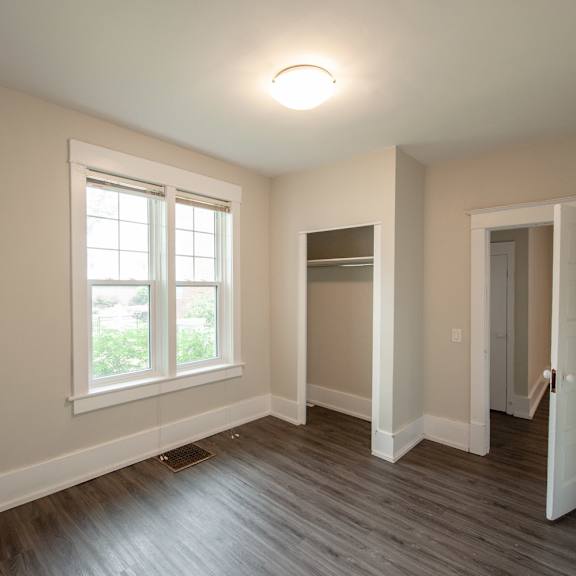 378 stradbrook duplex house rental