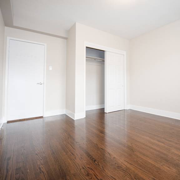 one bedroom with closet 700 corydon apartment, apartment for rent in winnipeg