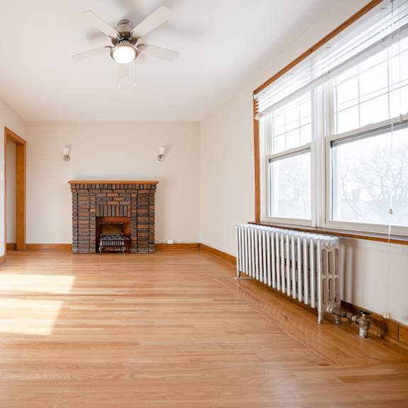 370 stradbrook apartment