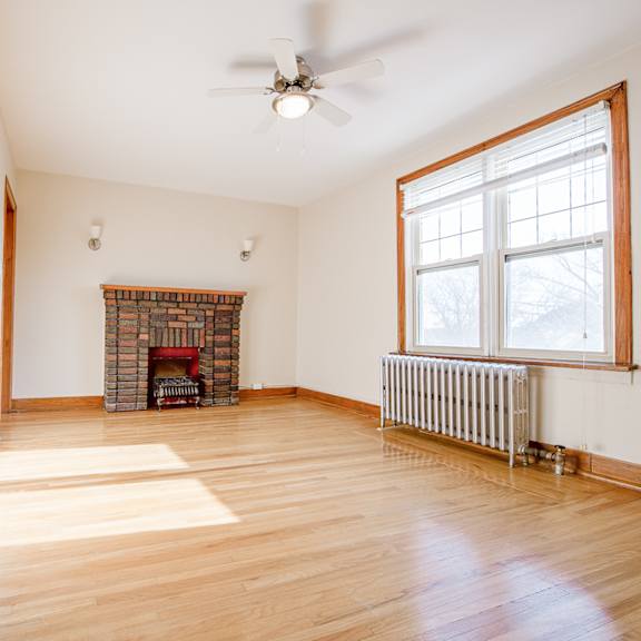 370 stradbrook apartment