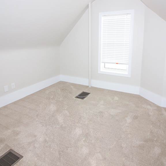 840 grosvenor duplex house rental