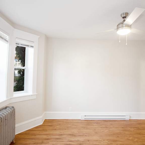 living room at 508 mcmillan apartment suites for rent in winnipeg