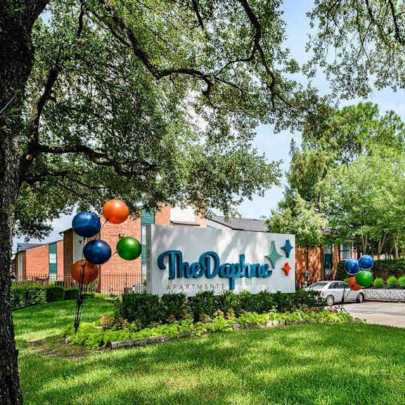 entrance sign at the daphne apartments, the barvin group, houston, tx