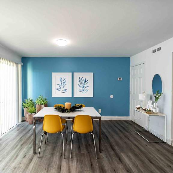 dining area at red bay apartment complex, jacksonville, fl, 32211