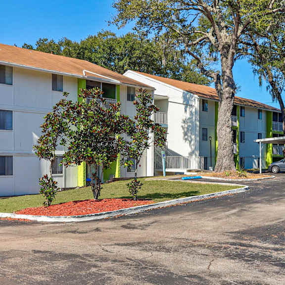 our apartments offer a parking lot for your car at red bay apartment complex, jacksonville, florida