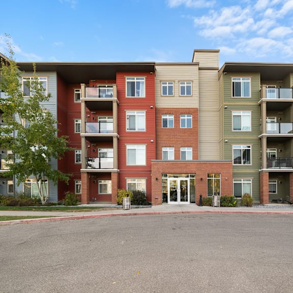 exterior view at the falls at borough park apartments