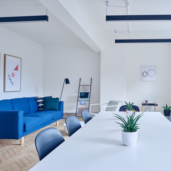 meeting/ conference room