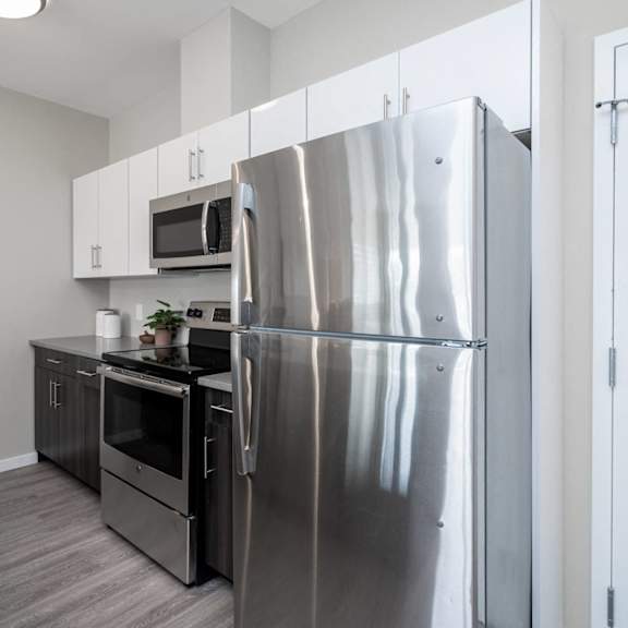 interior - kitchen with stainless steel appliances