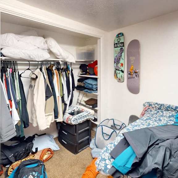 3x1 - shared room basement