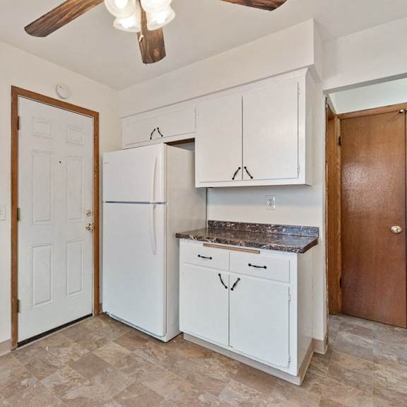 beckett townhomes kitchen
