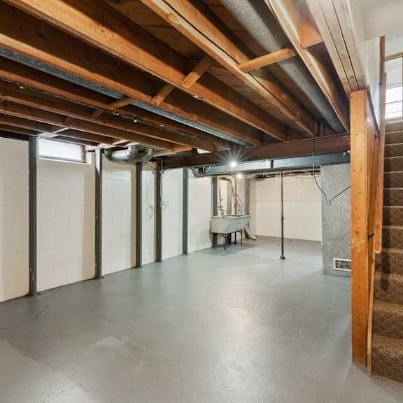 beckett townhomes basement