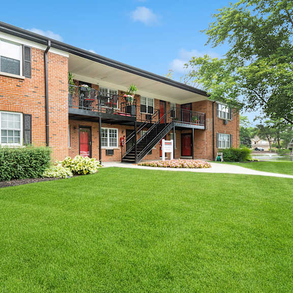 leasing office at the hinsdale, hinsdale, il, 60521