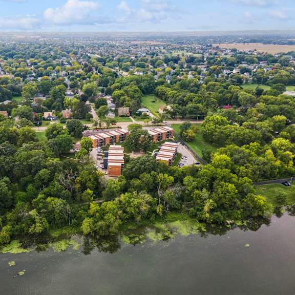 aerial at river oaks, north aurora, il, 60542