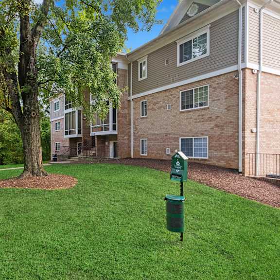 courtyard at briarwood apartments, dumfries