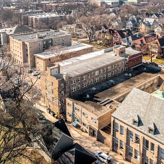 a view of a city from above with buildings of various sizes at pleasant oak apartments, oak park, il