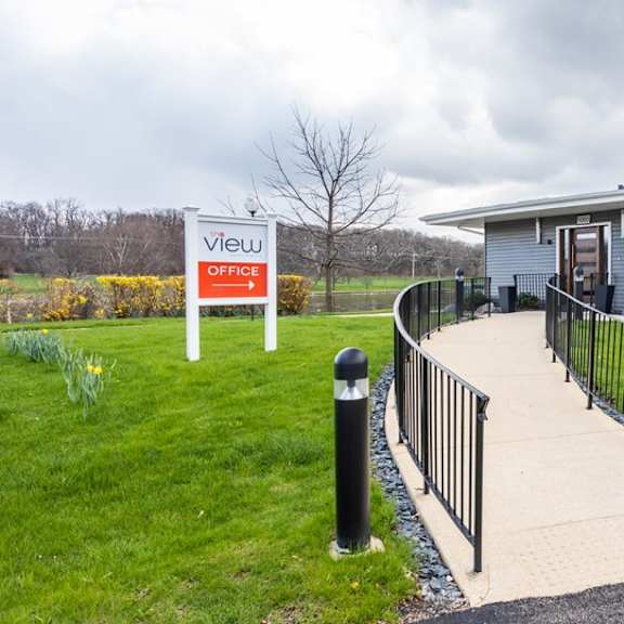 walk path at the view apartments st charles, illinois, 60174