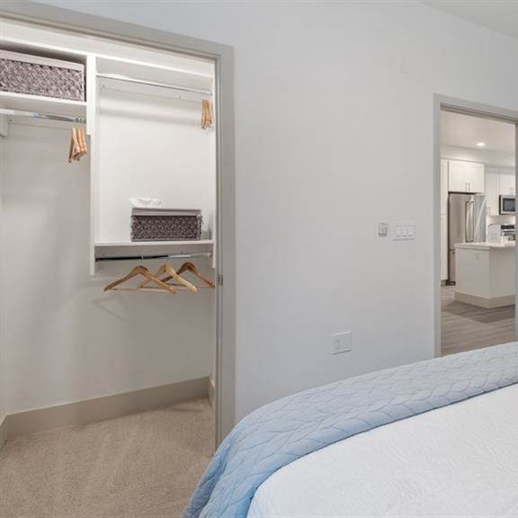 bedroom with closet at arrive los carneros ii, goleta