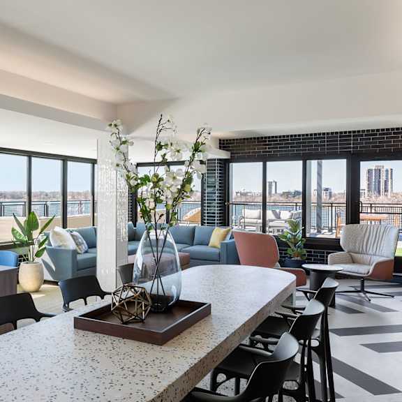 lounge room at the venue on knox apartments, minneapolis, mn