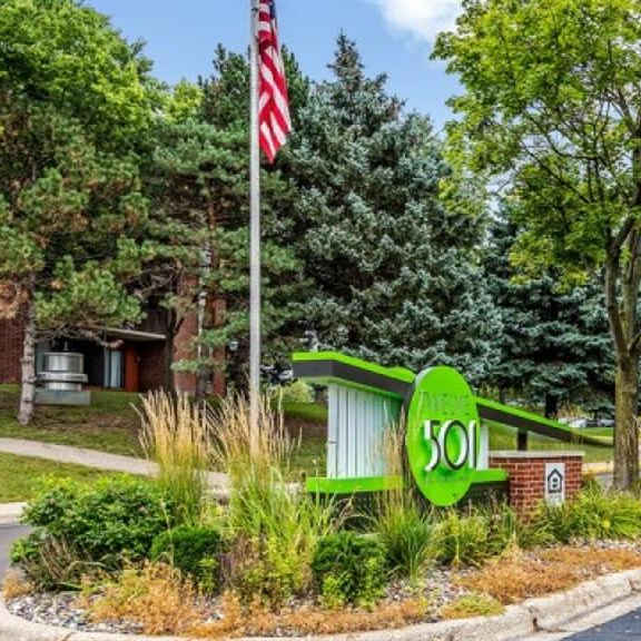 street at twelve 501 apartment homes, burnsville