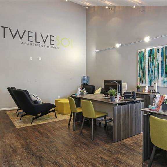 office hours at twelve 501 apartment homes, burnsville, 55337