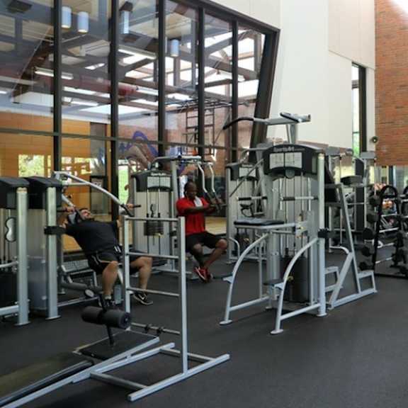 fitness center at the bluffs at mountain park, lake oswego
