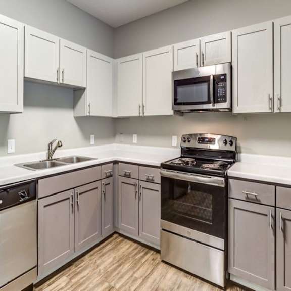 stainless steel appliances at the atwood at eden prairie, eden prairie