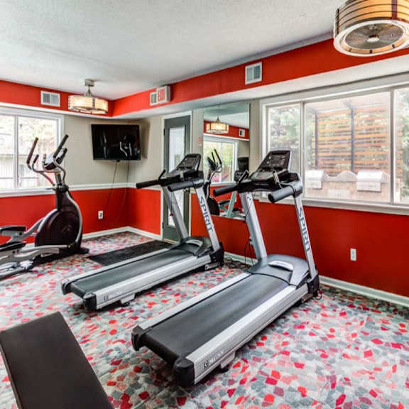 cardio machine at the atwood at eden prairie, eden prairie
