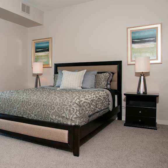 bedroom at zest, minneapolis