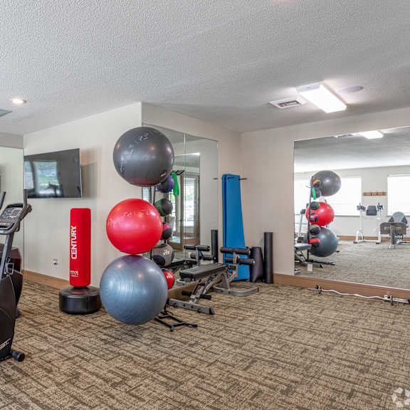 the gym at the country vista at liberty lake