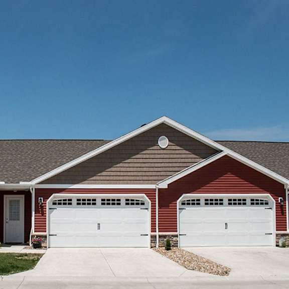 north ridgeville oh apartment rentals redwood north ridgeville meadow lakes blvd two car garage