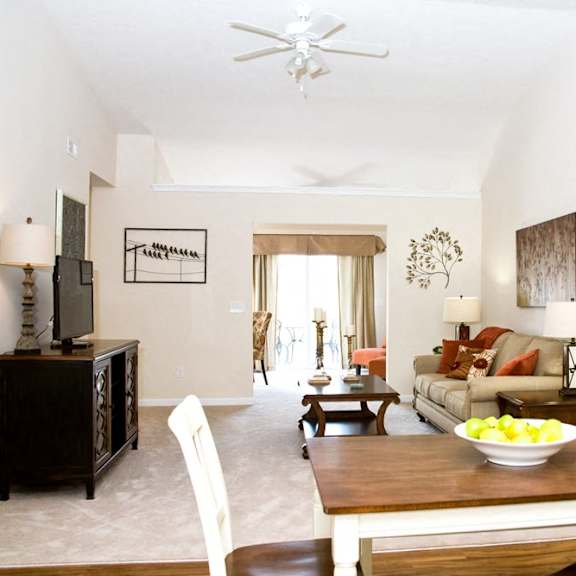 north ridgeville oh apartment rentals redwood north ridgeville meadow lakes blvd living room dining combo