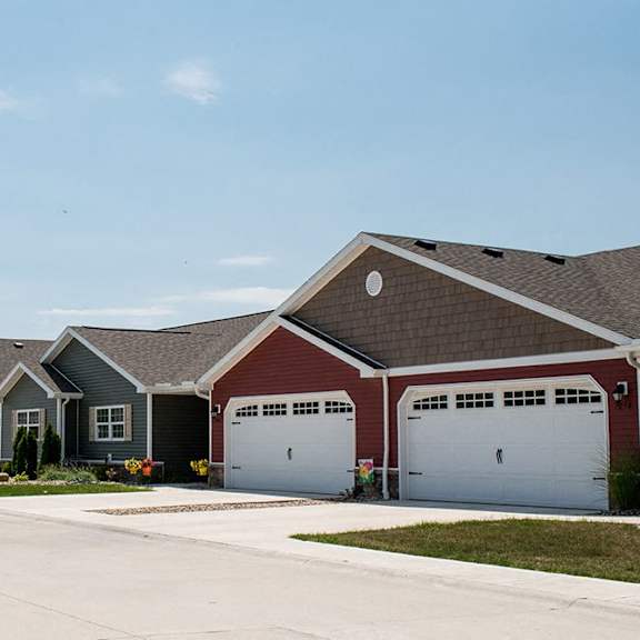 north ridgeville oh apartment rentals redwood north ridgeville meadow lakes blvd redwood community