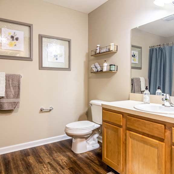 perrysburg oh apartment rentals redwood perrysburg fort meigs road bathroom