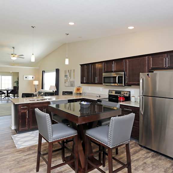 waukee ia apartment rentals redwood waukee douglas parkway kitchen