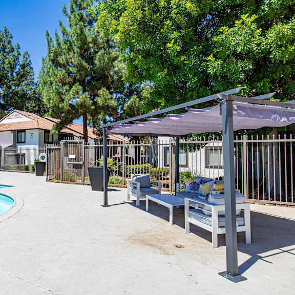 luxury swimming pool facility at riverside apartments