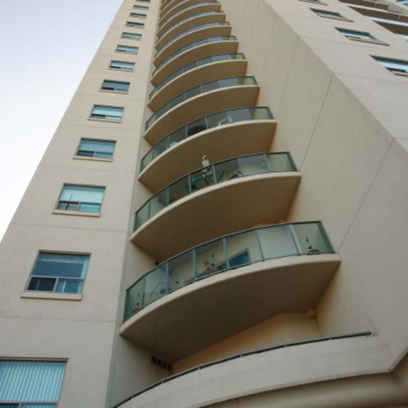 a photo of the top of a tall building
