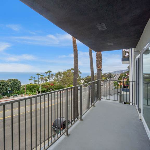 large balcony at ocean edge @ laguna beach, california