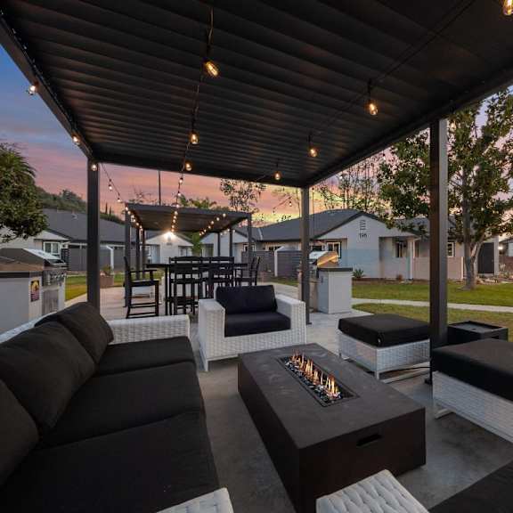 outdoor firepit lounge at sunset cliffs apartments, vista, ca, 92084