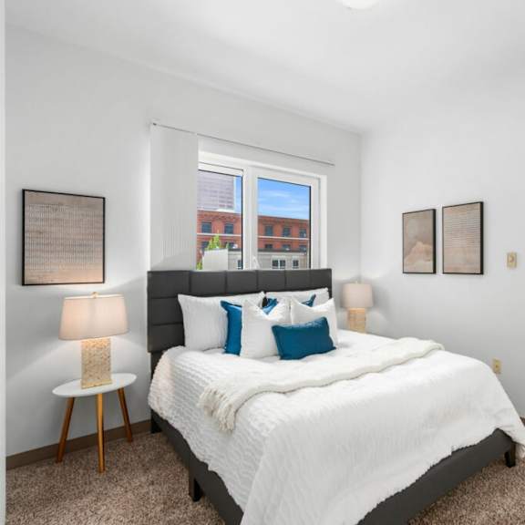 large bedroom at pacific tower apartments, oregon