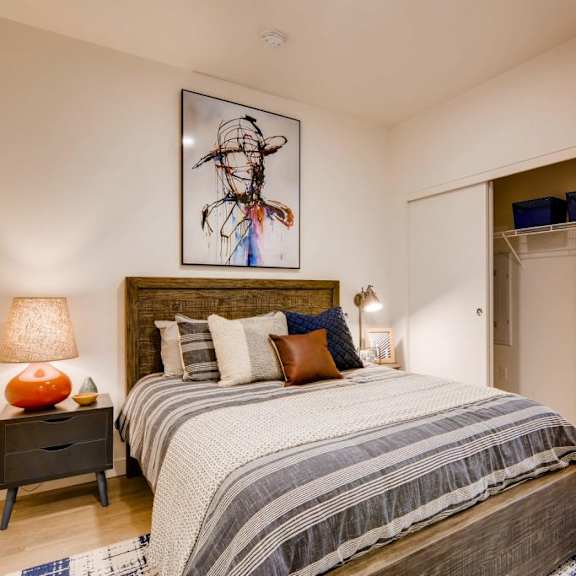 bedroom with closet at holm at sellwood, portland