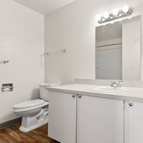 white bathroom at garden villa apartments, portland, oregon