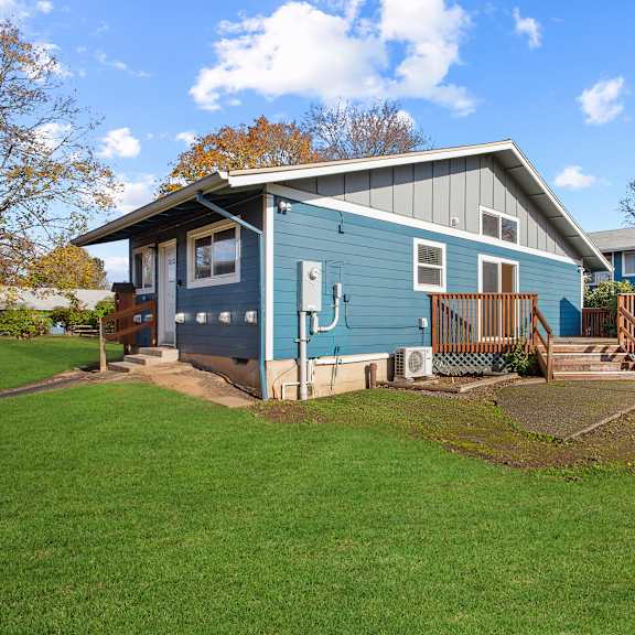 elegant exterior view at garden villa apartments, portland, or