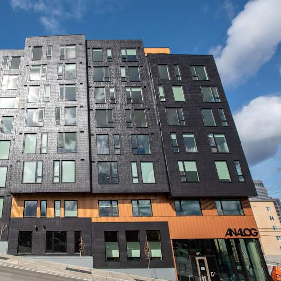 the building in which the apartment is located at analog tacoma, tacoma, wa