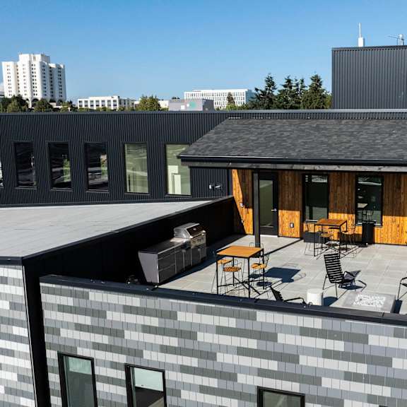 the patio on the roof of the building at moraine, tacoma