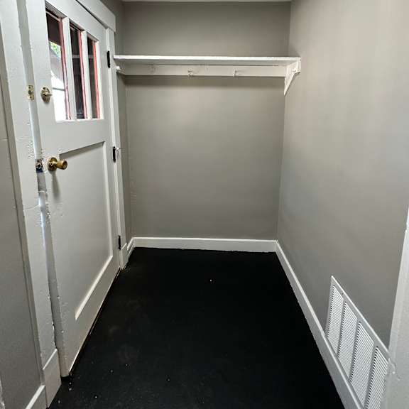 entrance to a unit at university court.