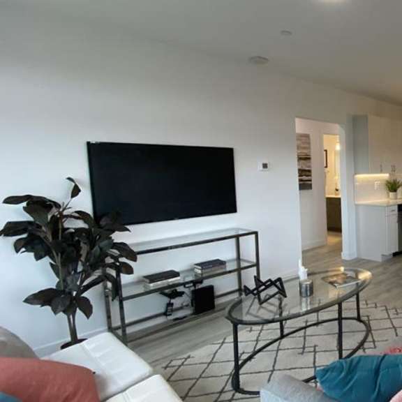 living room with kitchen at highwood 546, highwood, il