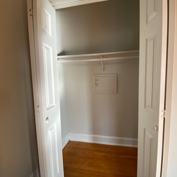 large closet - george spoor studio